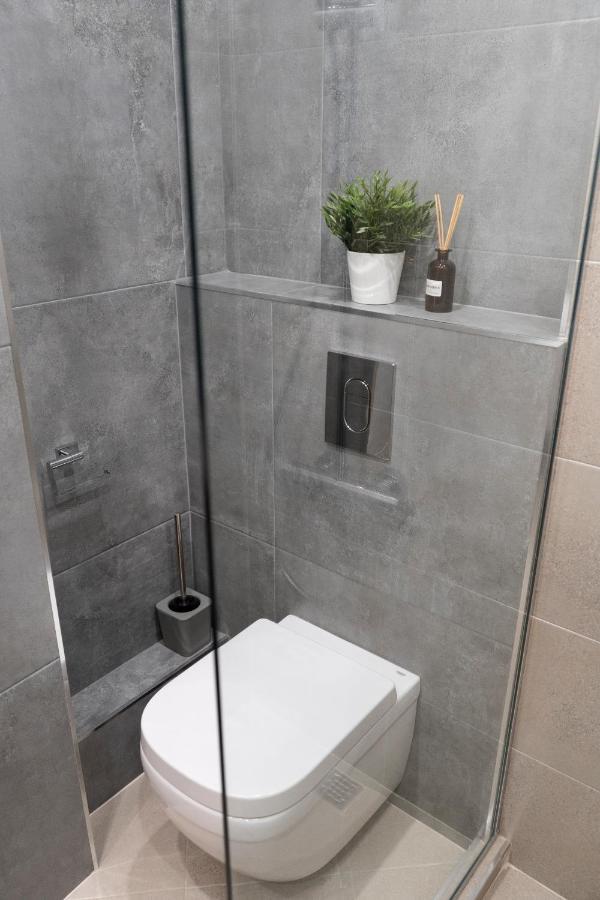 Urban Elegance By Eagles' Bridge Apartment Sofia Luaran gambar